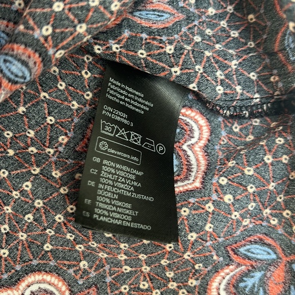 H&M Patterned Blouse - Picture 6 of 7